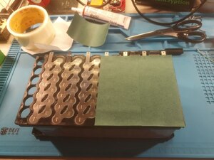 Covering the finished welds with paper